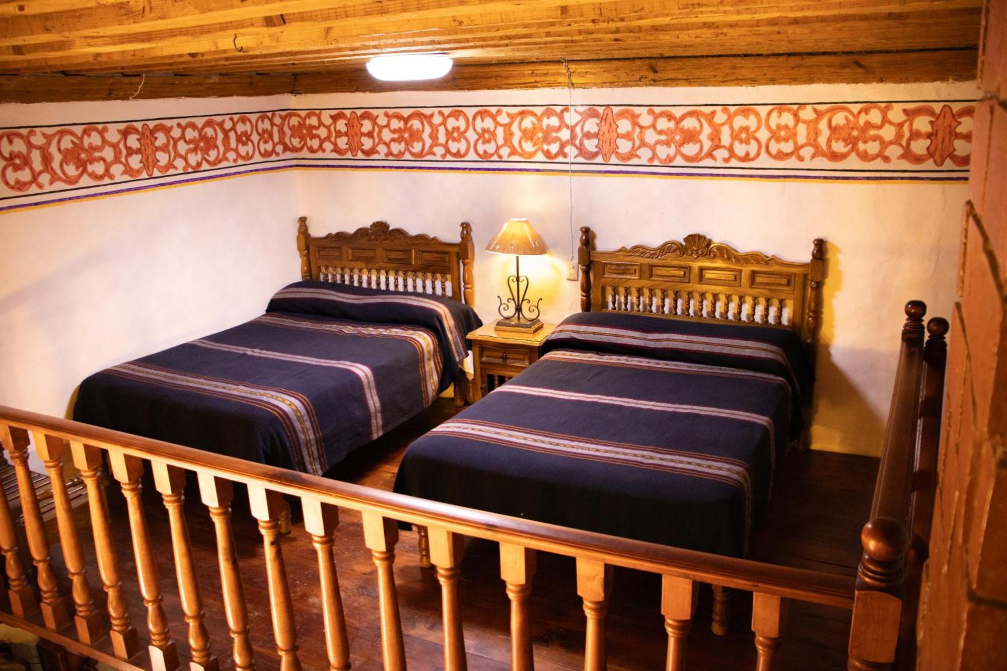 Hotel Los Escudos Pátzcuaro Zewnętrze zdjęcie