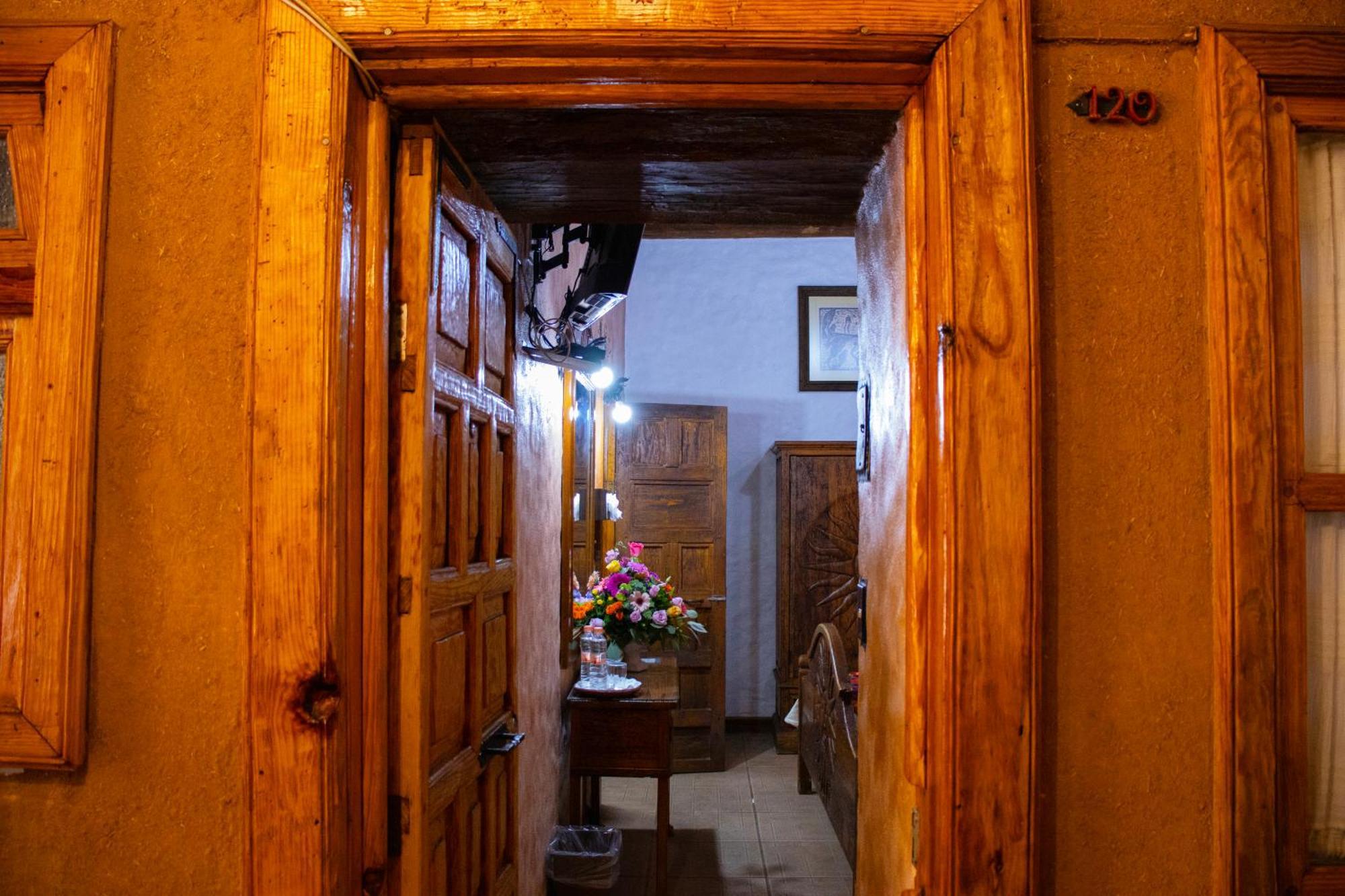 Hotel Los Escudos Pátzcuaro Zewnętrze zdjęcie