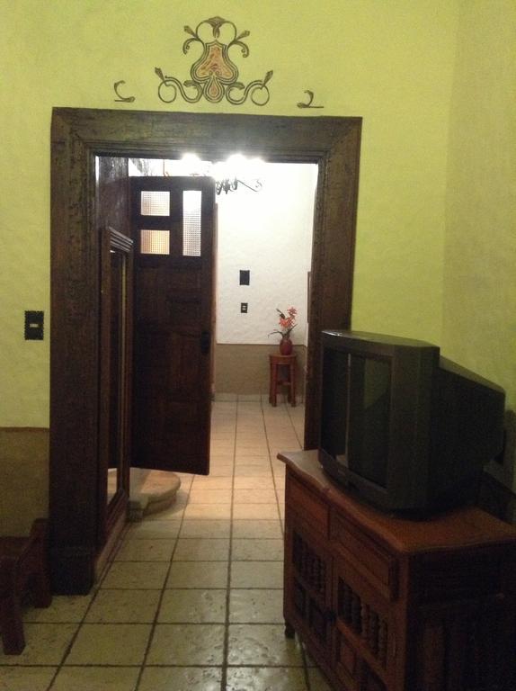 Hotel Los Escudos Pátzcuaro Zewnętrze zdjęcie